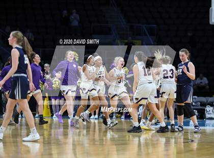 Thumbnail 3 in Lee's Summit West vs. Blue Springs (MSHSAA Class 5 Sectional) photogallery.