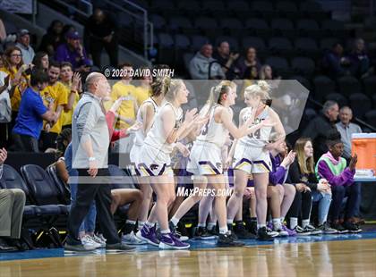Thumbnail 3 in Lee's Summit West vs. Blue Springs (MSHSAA Class 5 Sectional) photogallery.