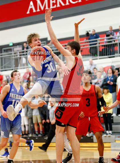 Thumbnail 2 in Fremont vs. American Fork (Utah Elite 8) photogallery.