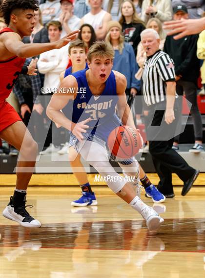 Thumbnail 1 in Fremont vs. American Fork (Utah Elite 8) photogallery.