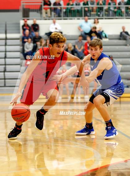 Thumbnail 2 in Fremont vs. American Fork (Utah Elite 8) photogallery.