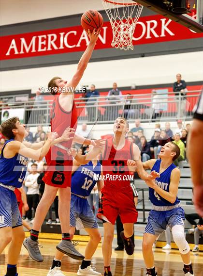Thumbnail 1 in Fremont vs. American Fork (Utah Elite 8) photogallery.