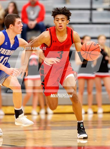 Thumbnail 3 in Fremont vs. American Fork (Utah Elite 8) photogallery.