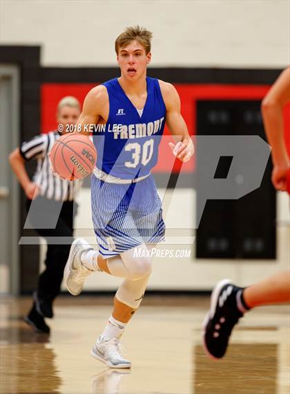 Thumbnail 2 in Fremont vs. American Fork (Utah Elite 8) photogallery.