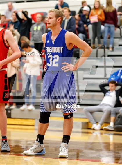 Thumbnail 1 in Fremont vs. American Fork (Utah Elite 8) photogallery.