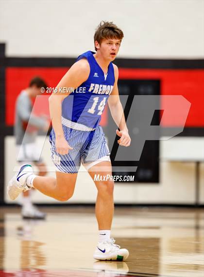 Thumbnail 2 in Fremont vs. American Fork (Utah Elite 8) photogallery.