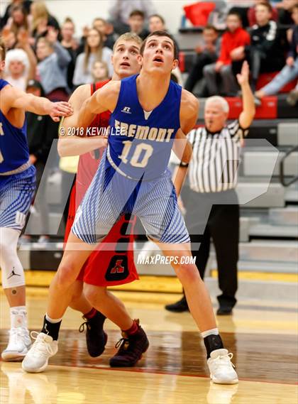 Thumbnail 1 in Fremont vs. American Fork (Utah Elite 8) photogallery.