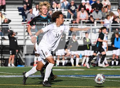 Thumbnail 1 in Farmington vs. Herriman (UHSAA 6A Semifinal) photogallery.