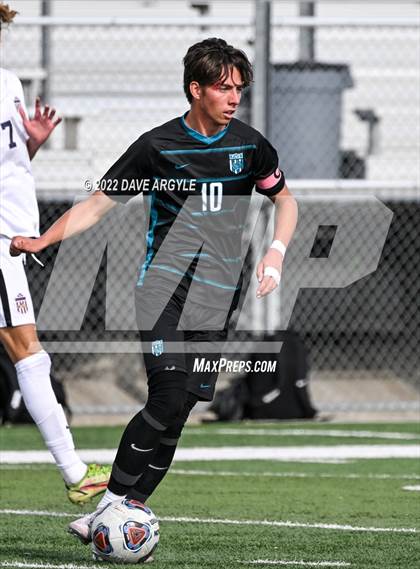 Thumbnail 3 in Farmington vs. Herriman (UHSAA 6A Semifinal) photogallery.