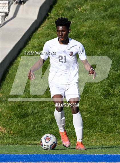 Thumbnail 2 in Farmington vs. Herriman (UHSAA 6A Semifinal) photogallery.