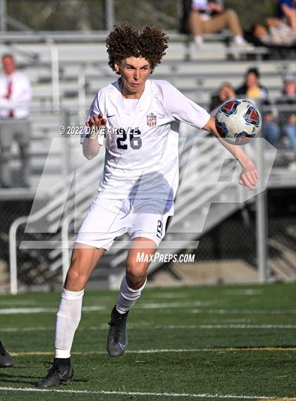 Thumbnail 1 in Farmington vs. Herriman (UHSAA 6A Semifinal) photogallery.