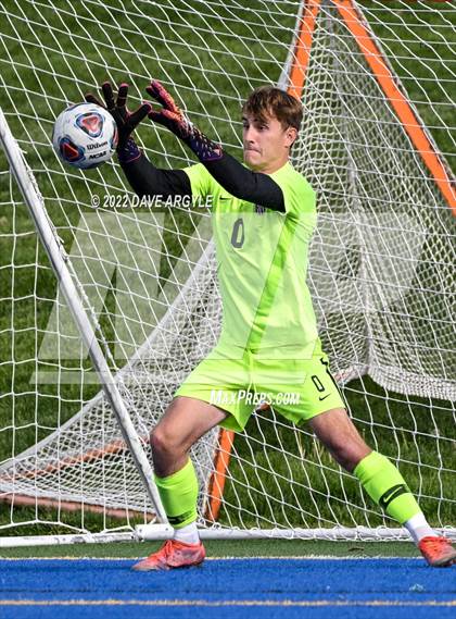 Thumbnail 3 in Farmington vs. Herriman (UHSAA 6A Semifinal) photogallery.