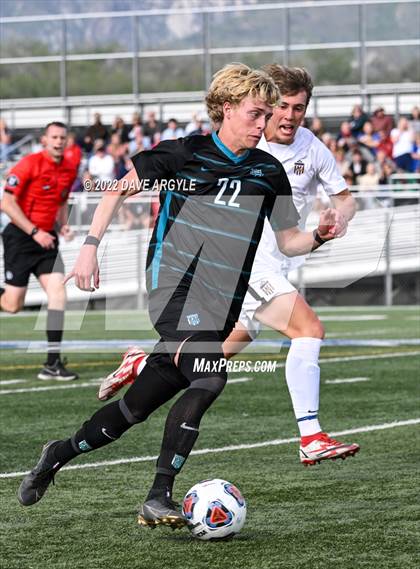 Thumbnail 2 in Farmington vs. Herriman (UHSAA 6A Semifinal) photogallery.