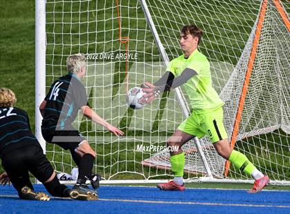 Thumbnail 2 in Farmington vs. Herriman (UHSAA 6A Semifinal) photogallery.