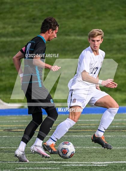 Thumbnail 3 in Farmington vs. Herriman (UHSAA 6A Semifinal) photogallery.