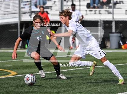 Thumbnail 1 in Farmington vs. Herriman (UHSAA 6A Semifinal) photogallery.