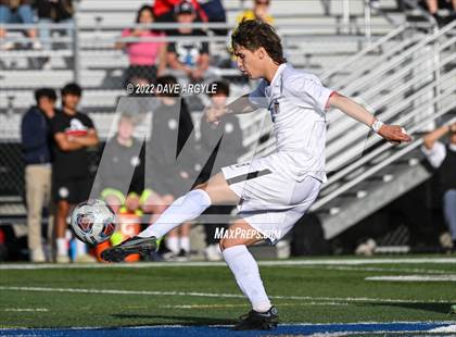 Thumbnail 1 in Farmington vs. Herriman (UHSAA 6A Semifinal) photogallery.