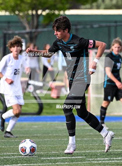Thumbnail 1 in Farmington vs. Herriman (UHSAA 6A Semifinal) photogallery.