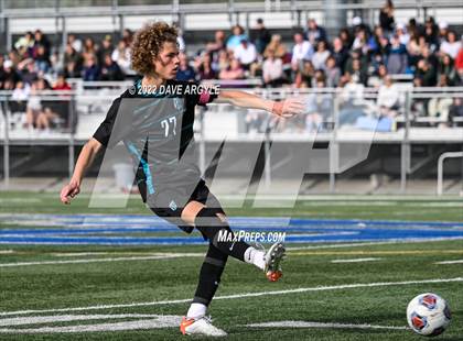 Thumbnail 1 in Farmington vs. Herriman (UHSAA 6A Semifinal) photogallery.