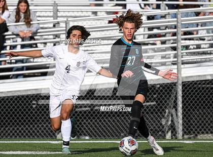 Thumbnail 3 in Farmington vs. Herriman (UHSAA 6A Semifinal) photogallery.