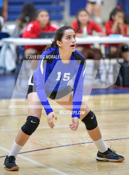 Thumbnail 3 in El Camino vs Central (Montgomery Varsity Tournament) photogallery.