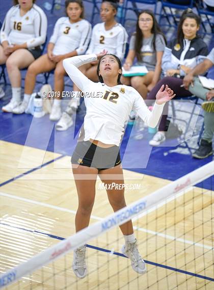 Thumbnail 3 in El Camino vs Central (Montgomery Varsity Tournament) photogallery.