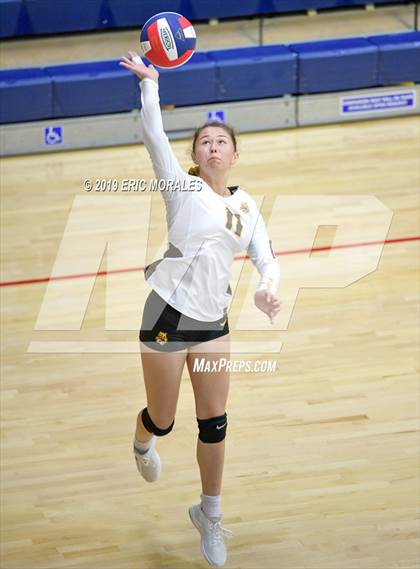 Thumbnail 1 in El Camino vs Central (Montgomery Varsity Tournament) photogallery.