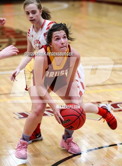 Thumbnail 3 in Brush vs Eaton (CHSAA 3A Great 8) photogallery.