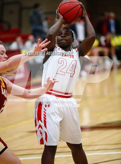 Thumbnail 3 in Brush vs Eaton (CHSAA 3A Great 8) photogallery.