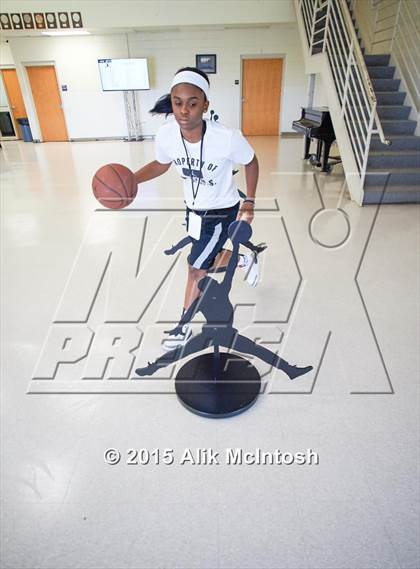Thumbnail 2 in Michael Jordan Gymnasium @ Laney High School  photogallery.