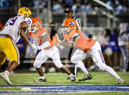 Thumbnail 2 in DeSoto Central @ Southaven photogallery.
