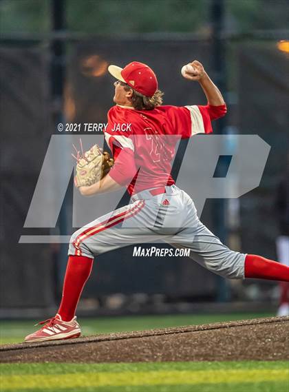 Thumbnail 3 in Orange Lutheran @ JSerra Catholic photogallery.