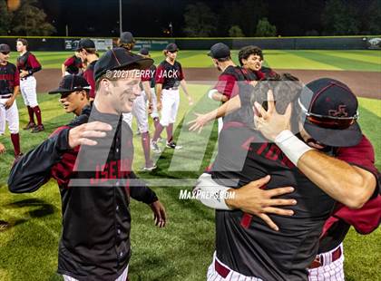 Thumbnail 2 in Orange Lutheran @ JSerra Catholic photogallery.