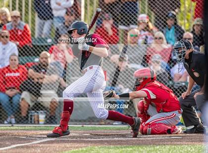 Thumbnail 3 in Orange Lutheran @ JSerra Catholic photogallery.