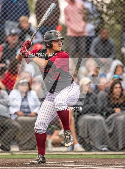 Thumbnail 2 in Orange Lutheran @ JSerra Catholic photogallery.