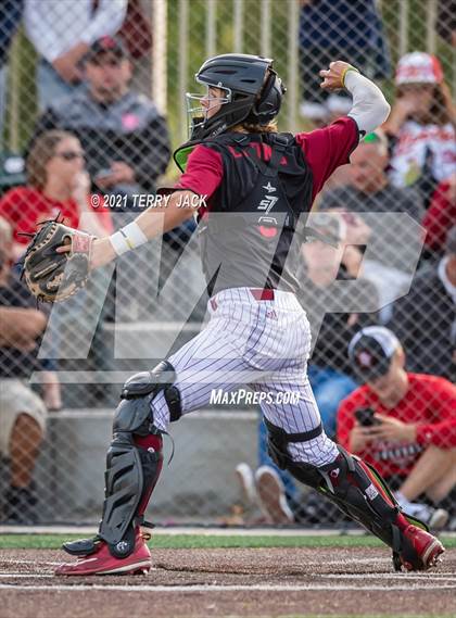 Thumbnail 3 in Orange Lutheran @ JSerra Catholic photogallery.