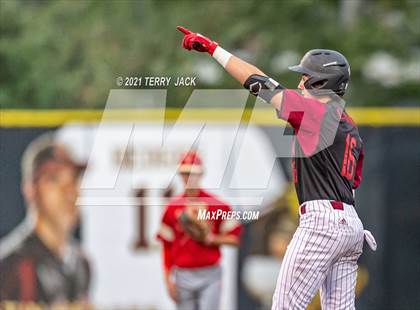 Thumbnail 2 in Orange Lutheran @ JSerra Catholic photogallery.