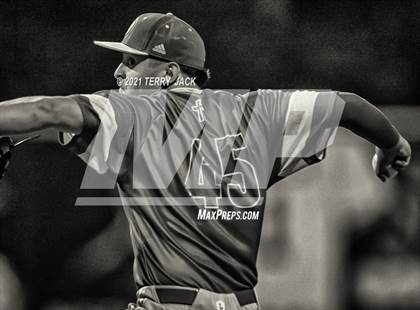 Thumbnail 2 in Orange Lutheran @ JSerra Catholic photogallery.