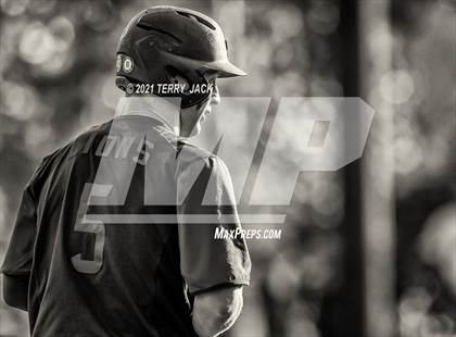 Thumbnail 2 in Orange Lutheran @ JSerra Catholic photogallery.