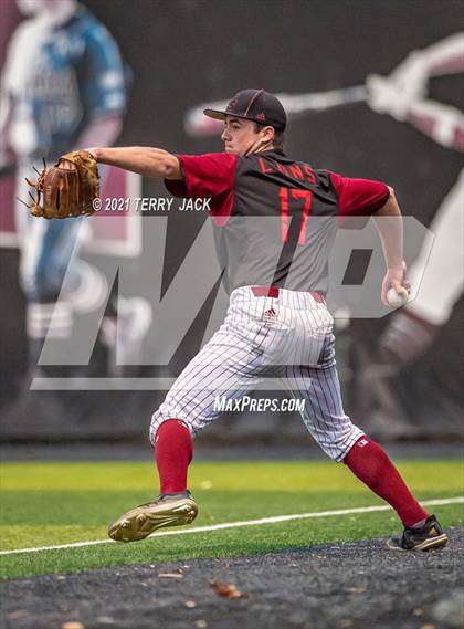 Thumbnail 1 in Orange Lutheran @ JSerra Catholic photogallery.