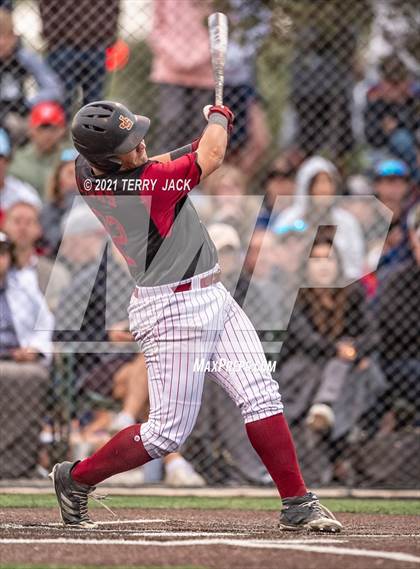 Thumbnail 3 in Orange Lutheran @ JSerra Catholic photogallery.