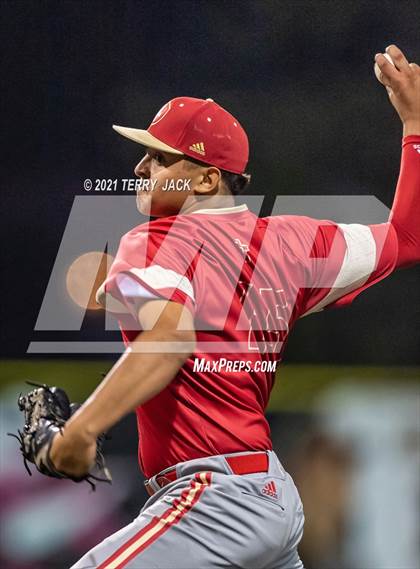 Thumbnail 2 in Orange Lutheran @ JSerra Catholic photogallery.
