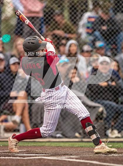 Thumbnail 3 in Orange Lutheran @ JSerra Catholic photogallery.