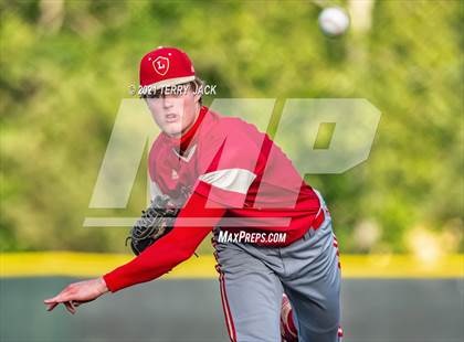 Thumbnail 3 in Orange Lutheran @ JSerra Catholic photogallery.