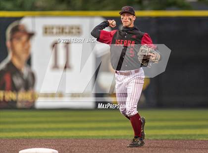 Thumbnail 2 in Orange Lutheran @ JSerra Catholic photogallery.