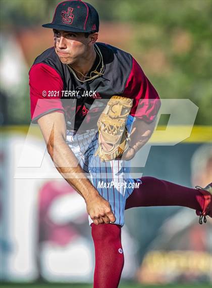 Thumbnail 2 in Orange Lutheran @ JSerra Catholic photogallery.