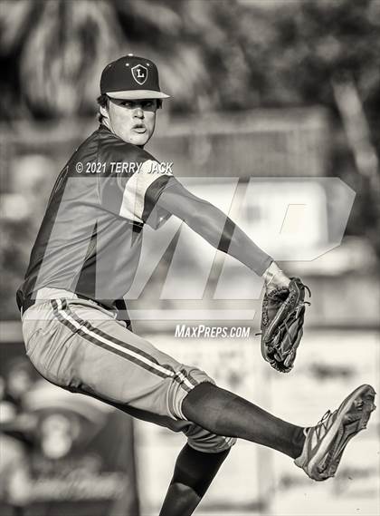 Thumbnail 1 in Orange Lutheran @ JSerra Catholic photogallery.