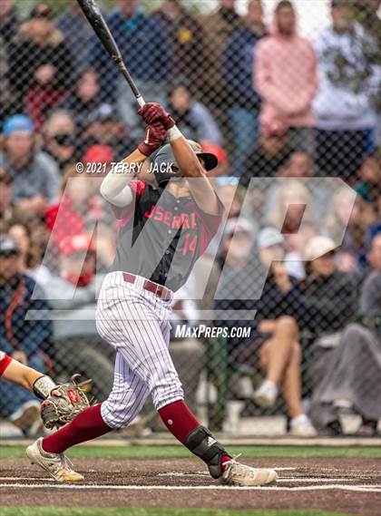 Thumbnail 3 in Orange Lutheran @ JSerra Catholic photogallery.