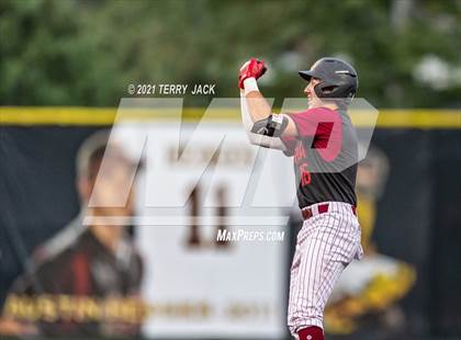 Thumbnail 3 in Orange Lutheran @ JSerra Catholic photogallery.