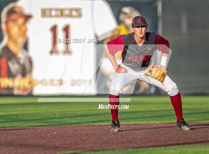 Thumbnail 1 in Orange Lutheran @ JSerra Catholic photogallery.